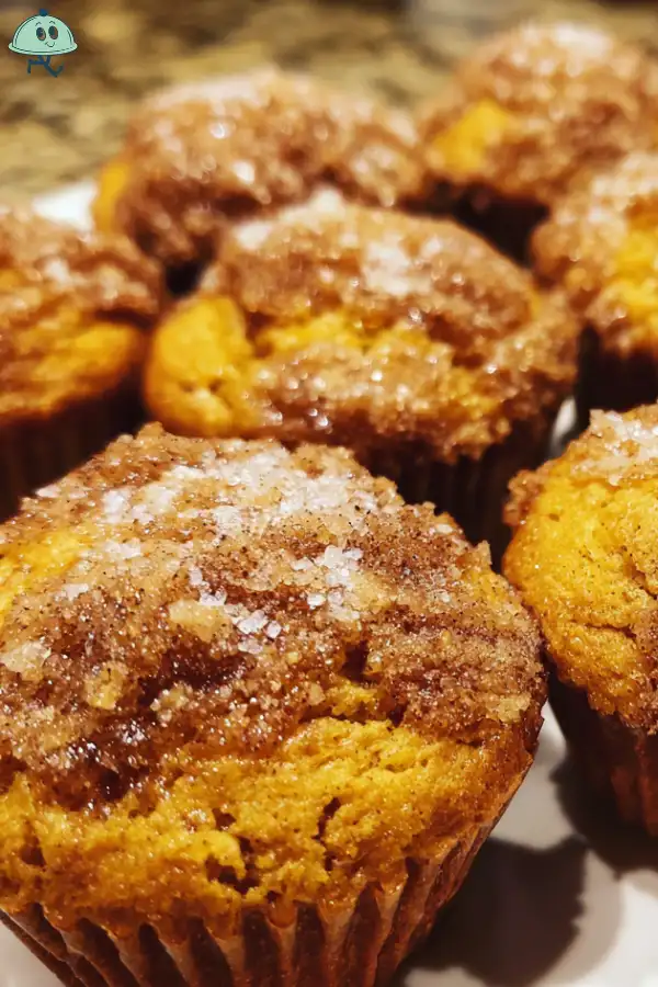 Cinnamon Swirl Pumpkin Muffins