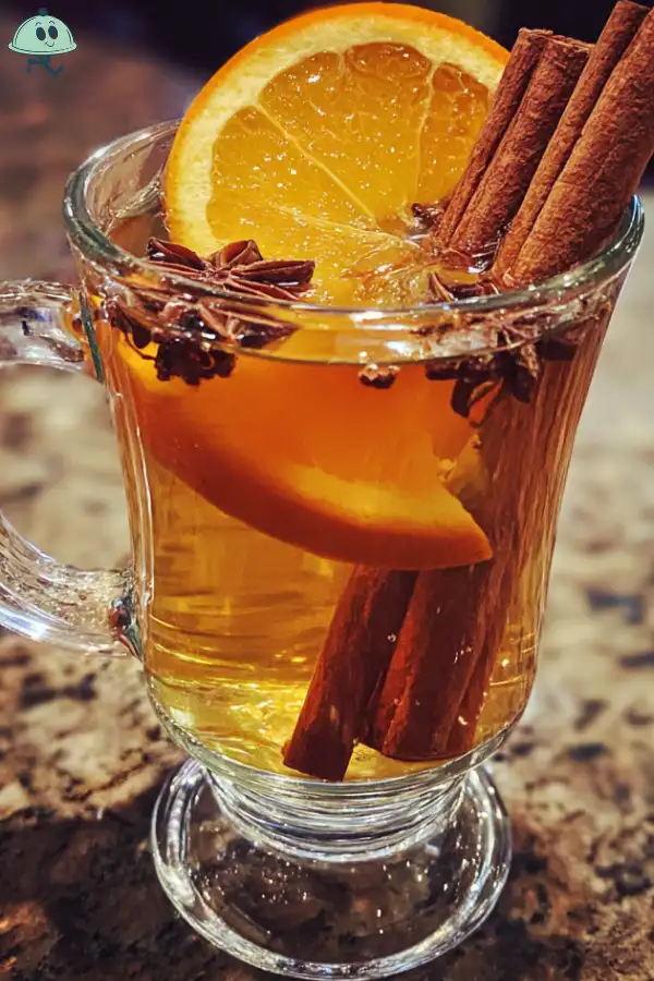 Hot Apple Cider with Cinnamon Recipe