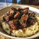 garlic butter steak bites with mashed potatoes