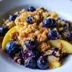 blueberry apple crumble