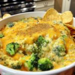 Cheesy Broccoli Dip