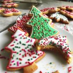 christmas cookie decorating