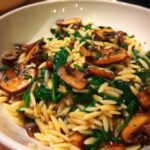 Orzo with Mushrooms and Spinach