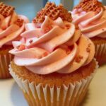 Strawberry Crunch Cupcakes